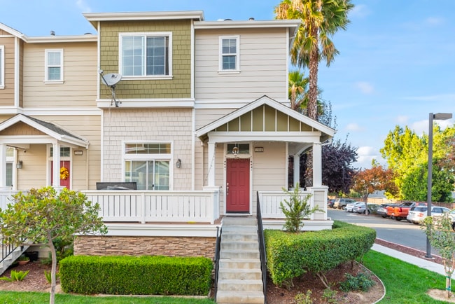 Building Photo - 2801 Lavender Ter Rental