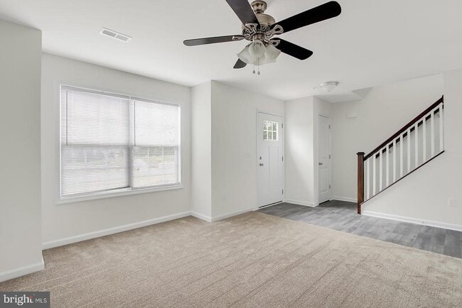 Photo - 127 BALSAM Ln