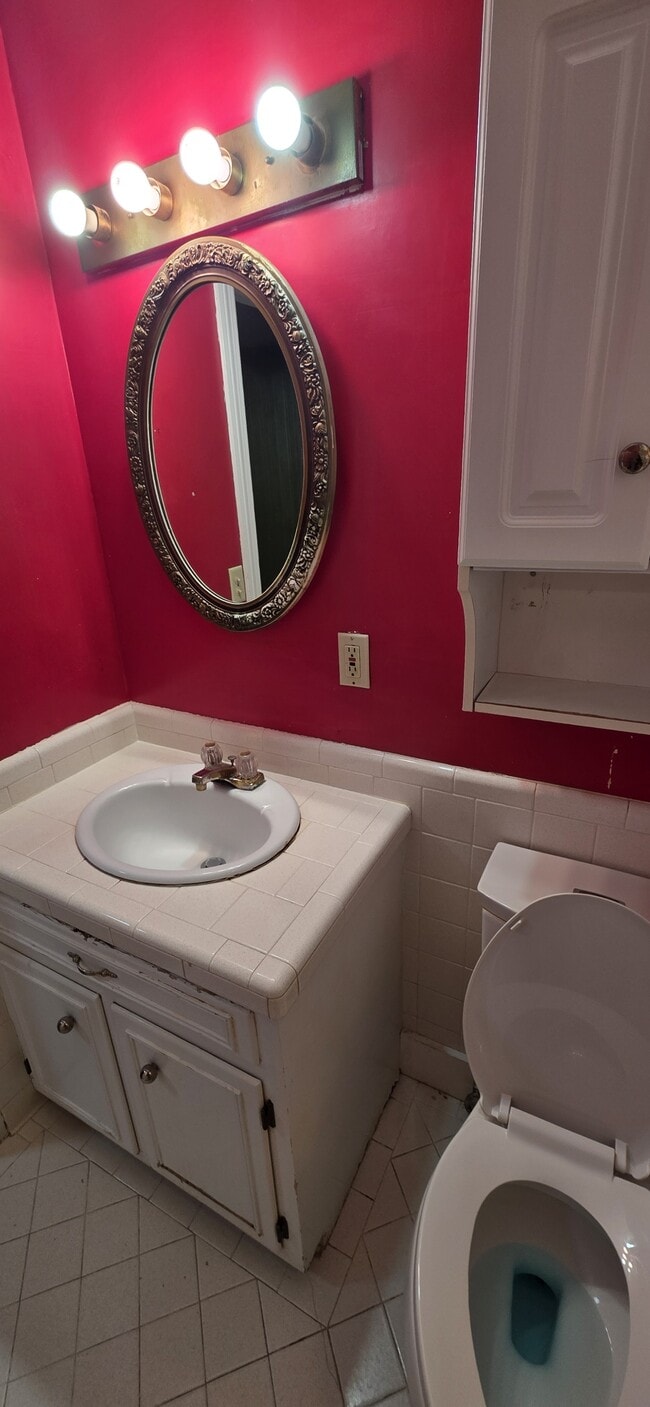 Photo - 3410 Woodbury Pike