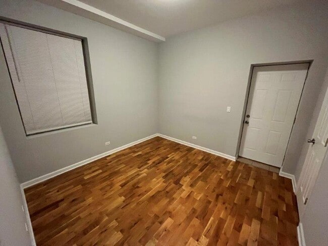 Photo - 2249 S Bell Ave Unit 1R