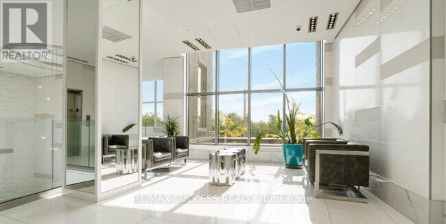 Photo - 110 Marine Parade Dr Unit 1009