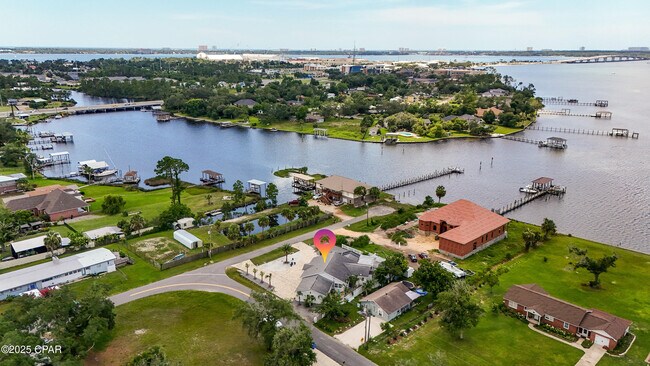 Photo - 2501 High Ave