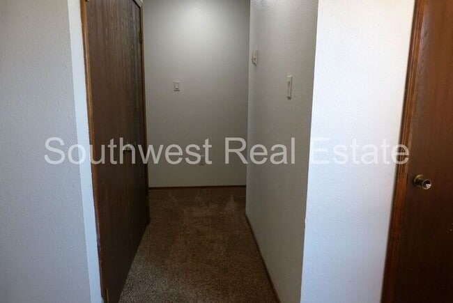 Photo - Super cute 2 bedroom 1 bath apartment.