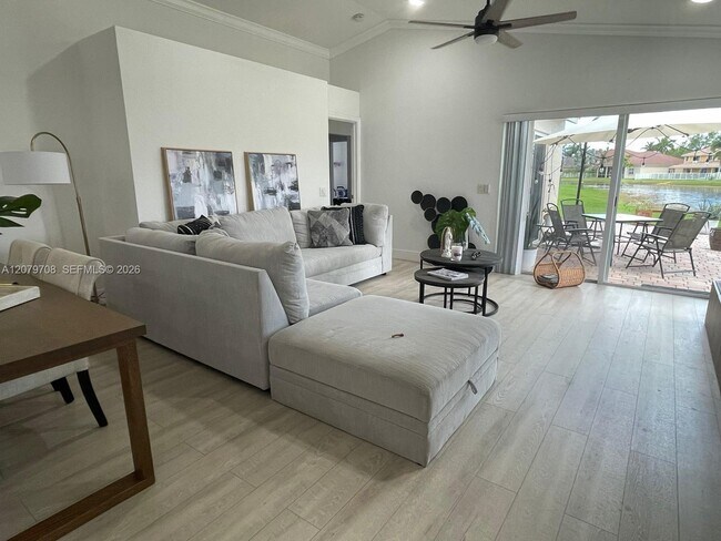 Photo - 1416 Canary Island Dr