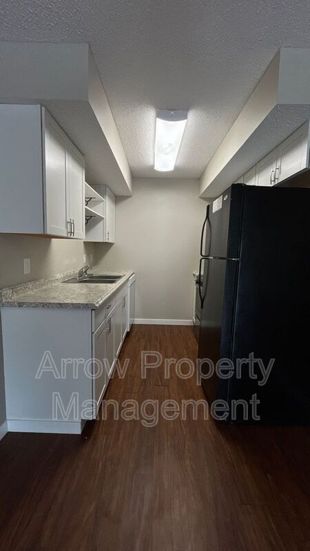 Photo - 3405 Holdrege St Unidad 204