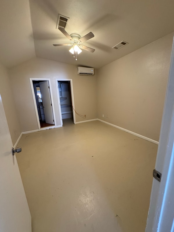 20045 FM306 Unit 106