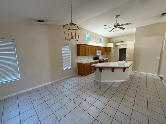 Photo - 5731 N Tracy Ave