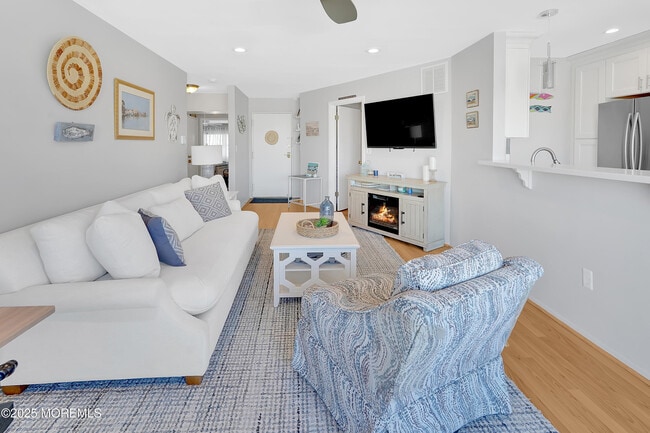 Photo - 5 Ocean Ave N Unidad 9B