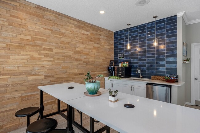 The Colony at Deerwood Apartments