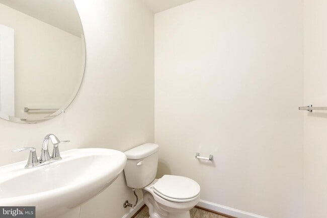 Photo - 1308 Ray Ln