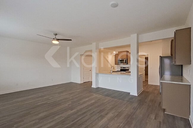 Photo - 6135 Taramore Ln NW