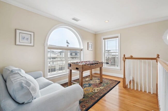 Building Photo - 9 Lowell St Unit ID1333677P