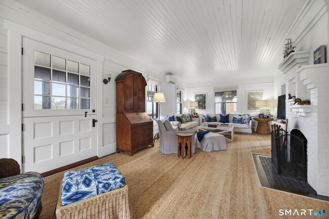 Photo - 28 Fenwick Ave