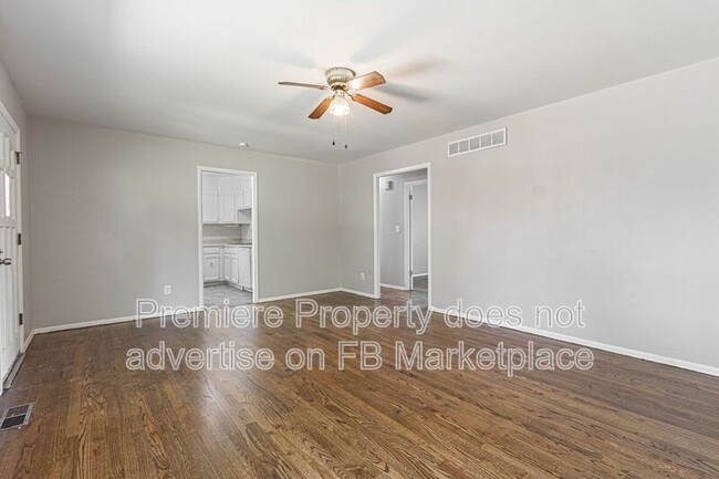 Photo - 1515 N Pearl St