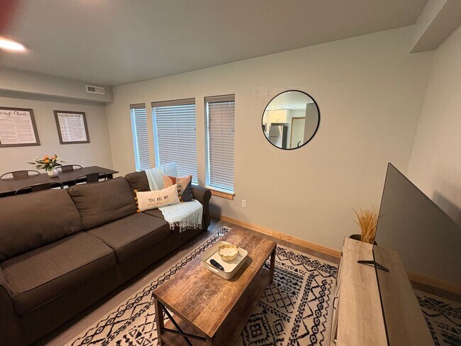280 E Lorene St Unit 19202