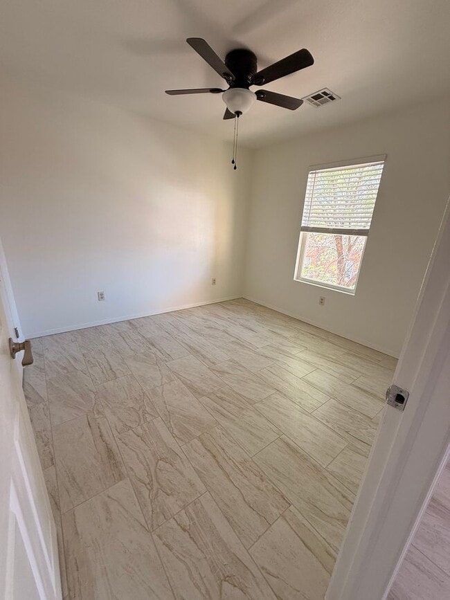 Photo - 3/2 Condo for Rent