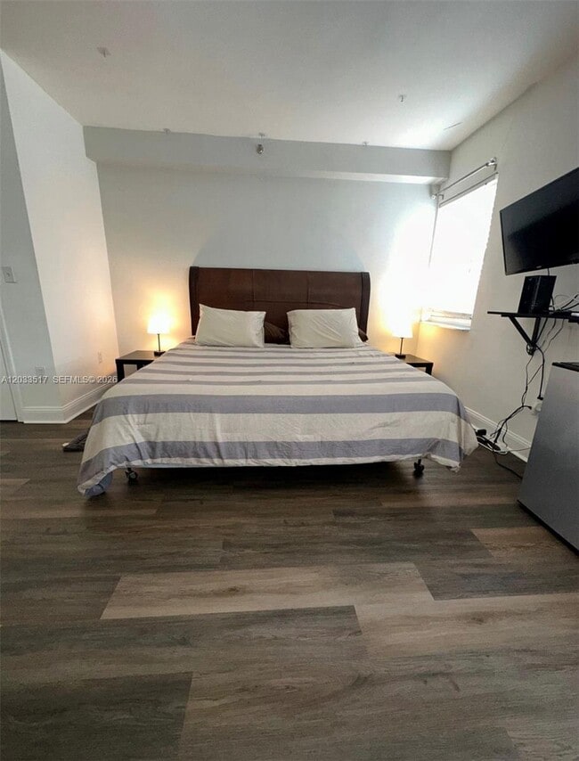Photo - 3801 Indian Creek Dr Unit 301