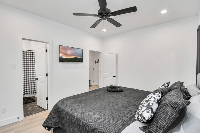 Photo - 4610 Indie Hts Ln