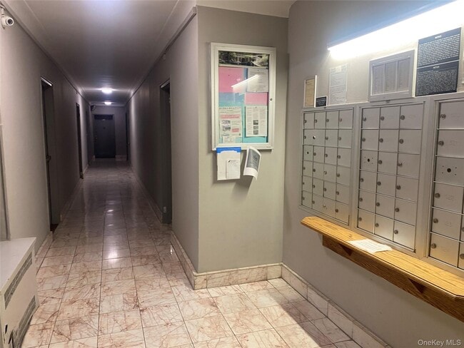 Photo - 35-35-35-75 75th St Unidad 625