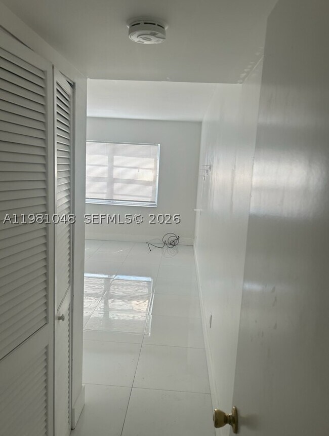 Photo - 3048 Sunrise Lakes Blvd Unit 411