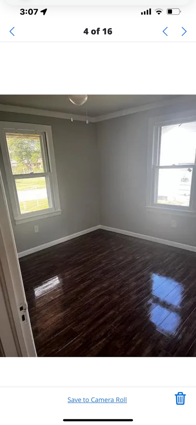 Photo - 1600 S Oak Ave House