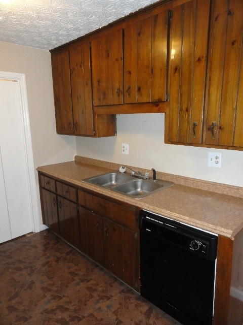 Photo - 2870 Lakemont Dr SW