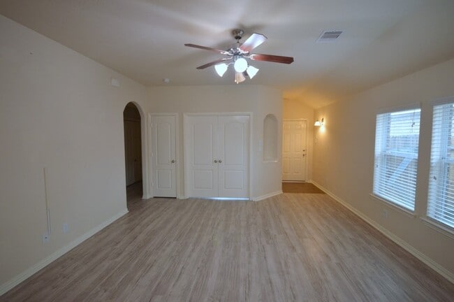 Photo - 11115 Barker Park Ct