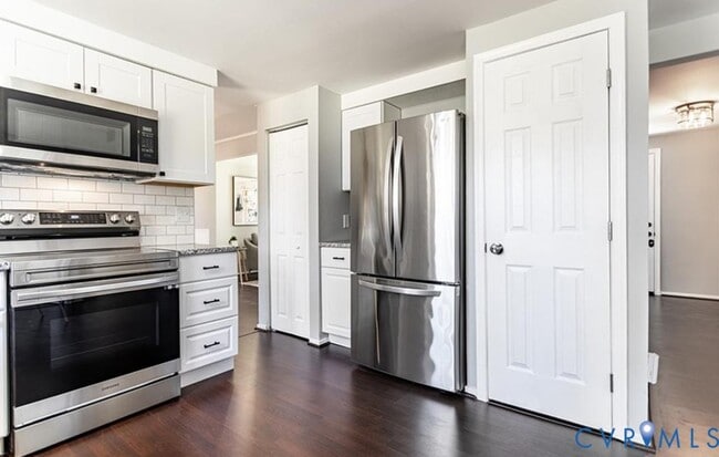 Photo - 10312 Genlou Rd