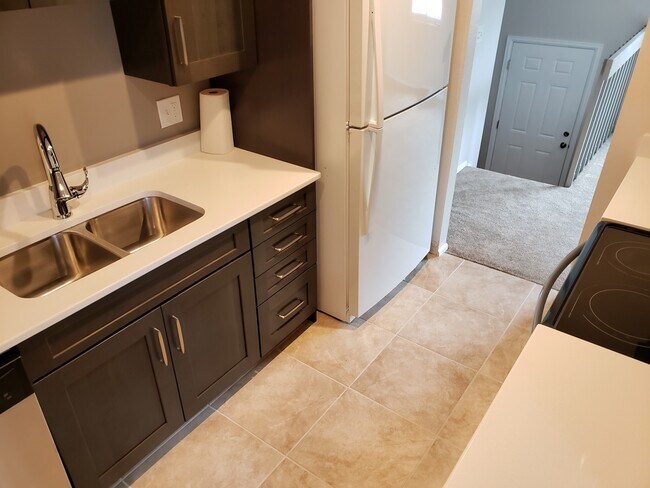 Photo - 5 bed Home - In Westminster - Available 6/5