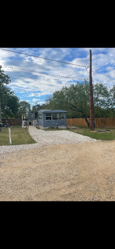 110 4th St  