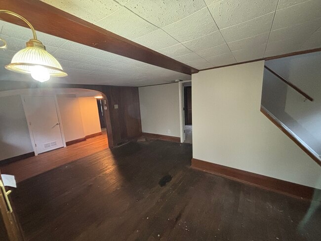 Photo - 286 W Grace St