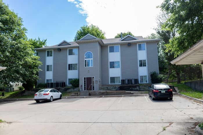 $1,095 | 2 Bedroom, 1 Bathroom 2nd Floor C... - $1,095 | 2 Bedroom, 1 Bathroom 2nd Floor C...