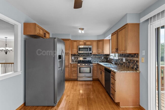 Photo - 12464 Glengate Dr