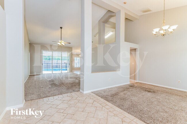 Photo - 2841 Picadilly Cir