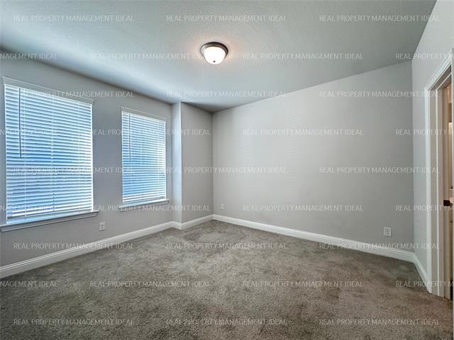 Photo - 2213 Palomino St