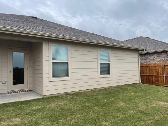 Photo - 5405 Fairdale Dr