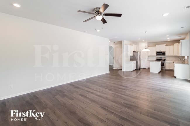 Photo - 227 Firewheel Ct