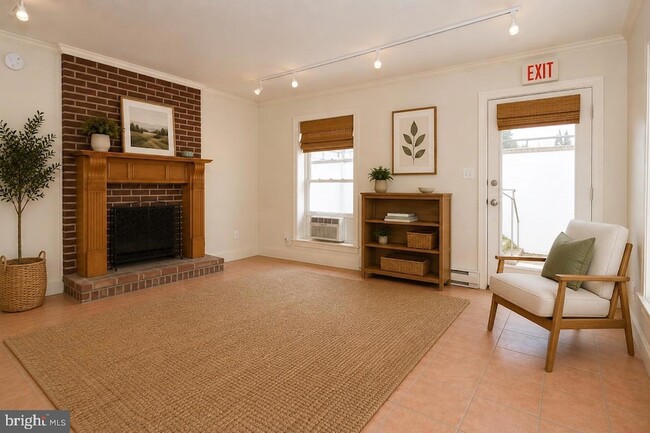2 E Federal St Unit BSMT