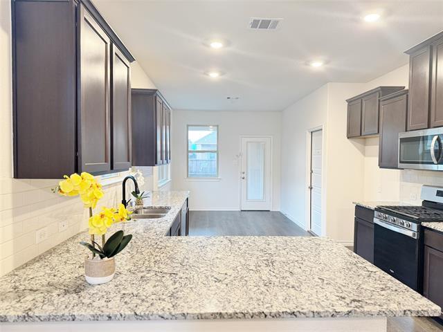 Photo - 1525 Babb Ln