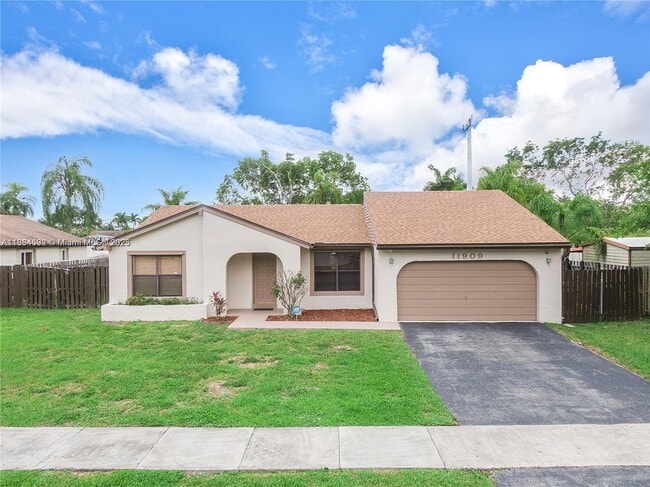 Photo - 11909 SW 48th Ct
