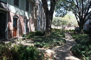 Photo - 2811 Woodbury Dr Unidad 304