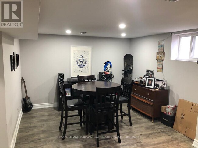 Photo - 15 Michael Ave