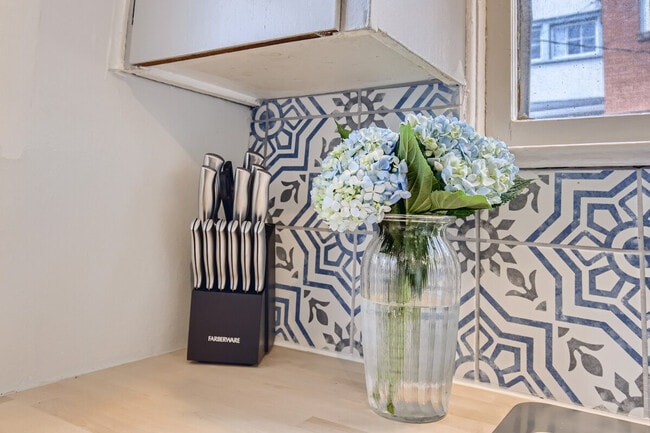 Photo - 1073 N Downing St Unidad SI ID1026256P