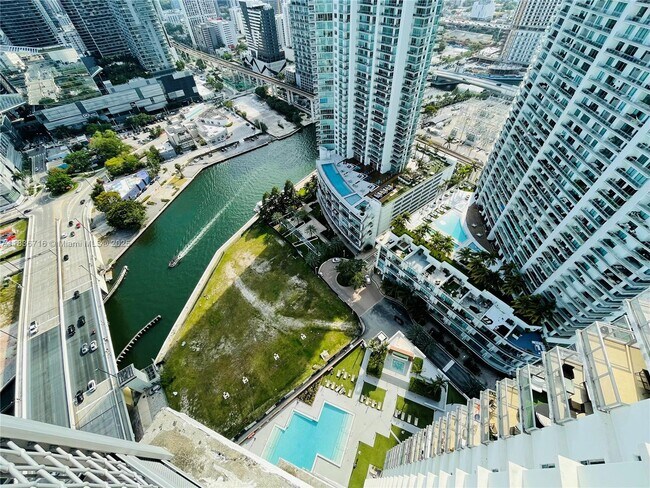 Building Photo - 350 S Miami Ave Unit 3908 Rental
