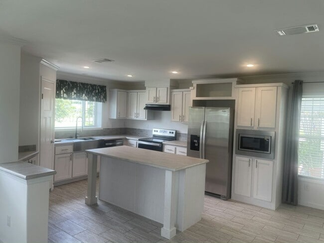 Photo - 7431 44th Trail N