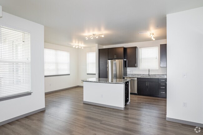 B2 - Kitchen / Dining Room