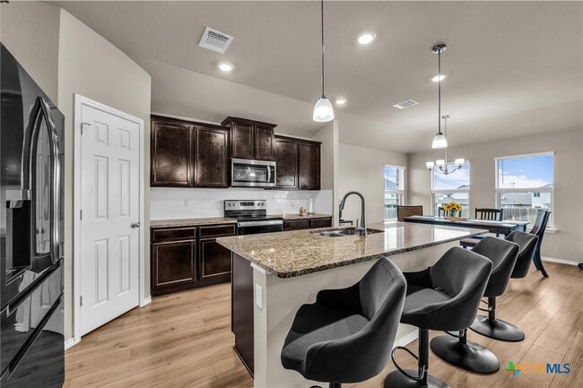 1207 Prospector Trl