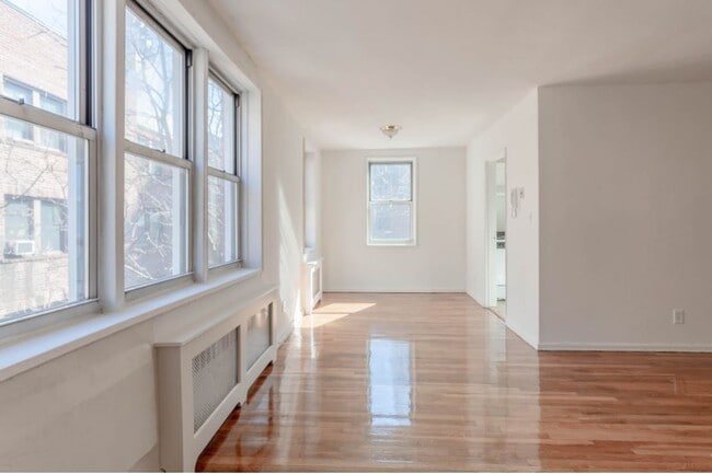 Photo - 40 Barker Avenue