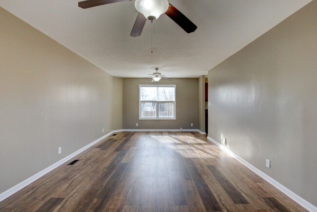 Photo - Well-maintained two-story home located in Arthur’s Court.