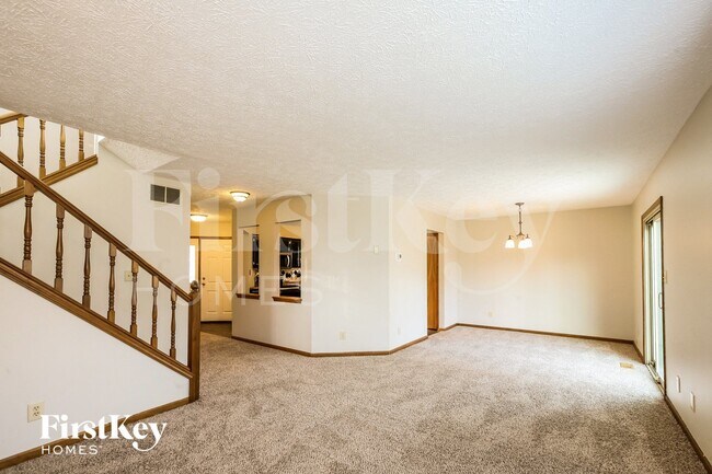 6135 Pillory Dr